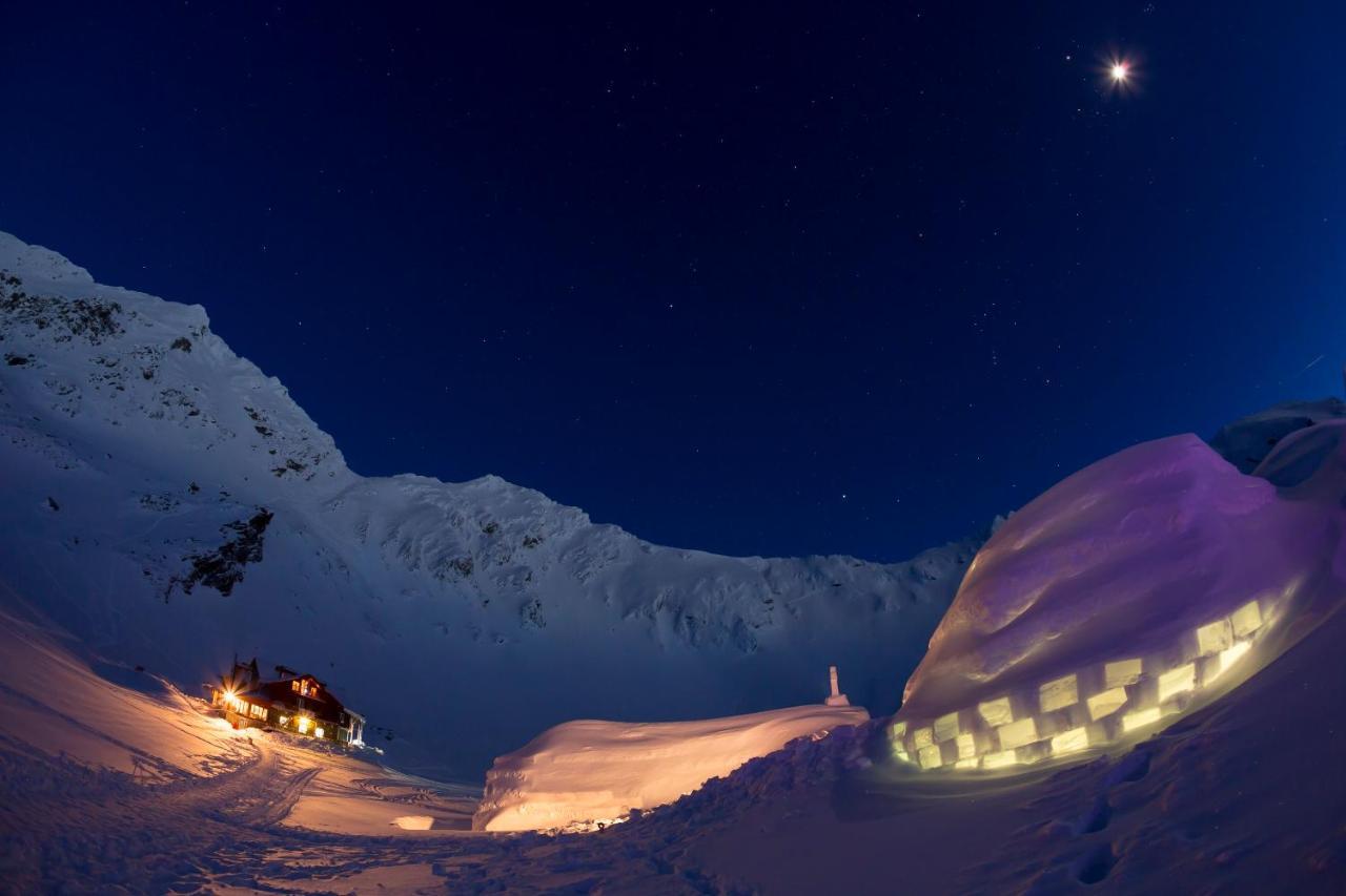 Hotel Of Ice Transylvania Cîrţişoara المظهر الخارجي الصورة
